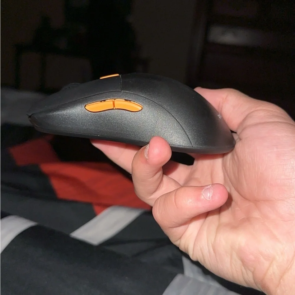 EM15 Wireless Mouse Jiggler USB C